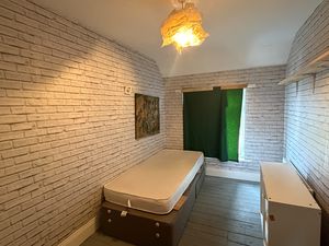 Photo 3- click for photo gallery